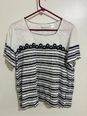 Alfred Dunner White & navy Striped Lace Accent Top 1X